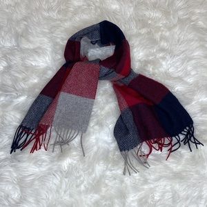 Filene’s West Germany Wool Fringe Scarf Check